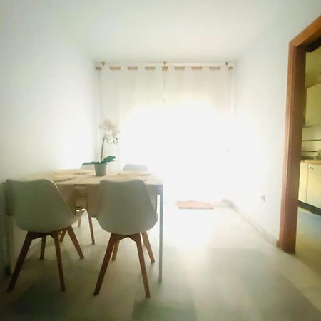 Apartamento De Dos Dormitorios En Almeria. Eksteriør bilde