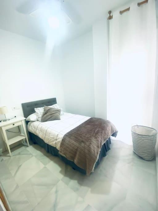 Apartamento De Dos Dormitorios En Almeria. Eksteriør bilde