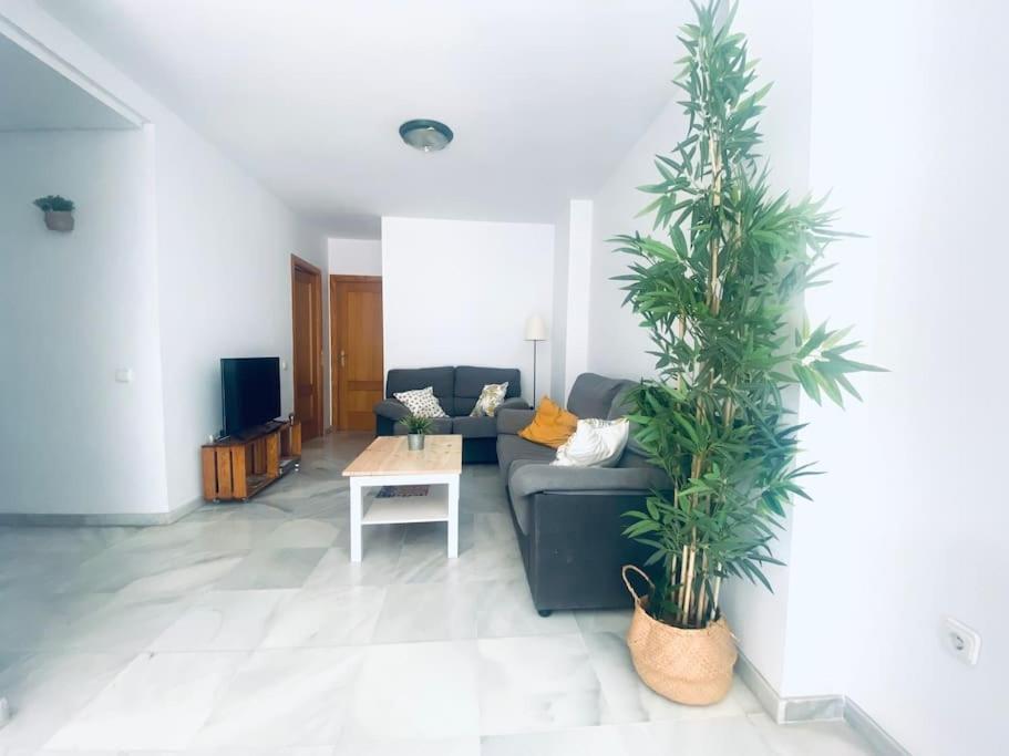 Apartamento De Dos Dormitorios En Almeria. Eksteriør bilde